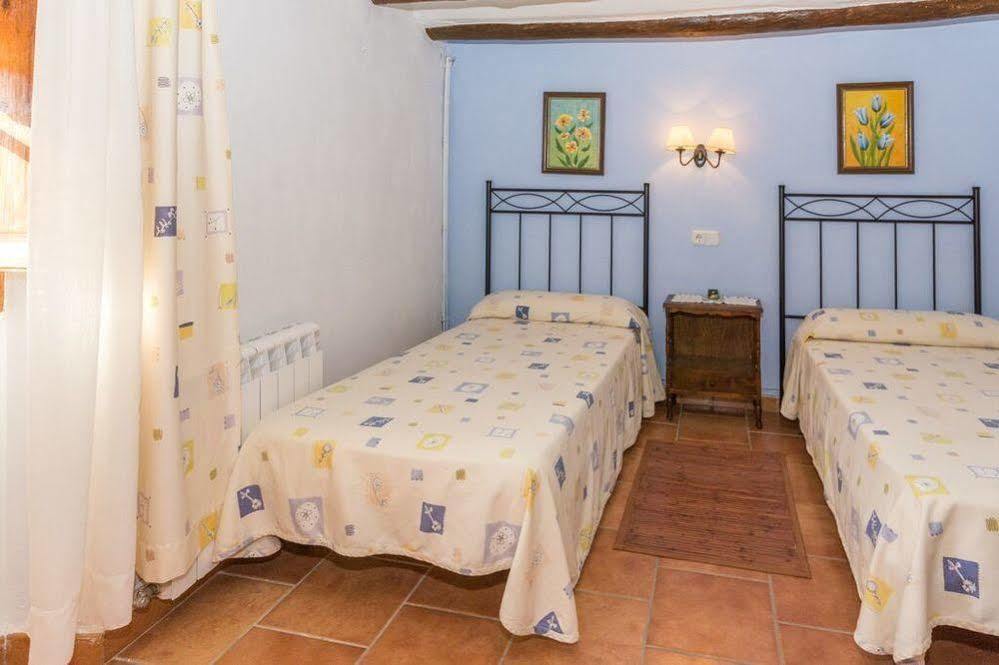 Apartamentos Casa Lola Rodeados De Montanas Y Rios Beceite Exterior photo